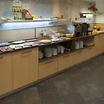 斯考特而科迪纳酒店 酒店