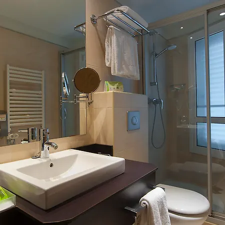 Sercotel Codina Szálloda 3*