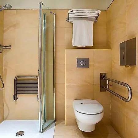 فندق Sercotel Codina