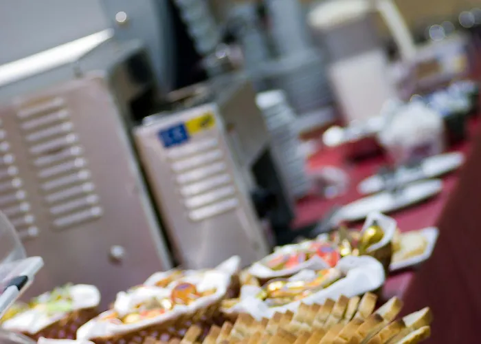 Sercotel Codina Отель Сан-Себастьян