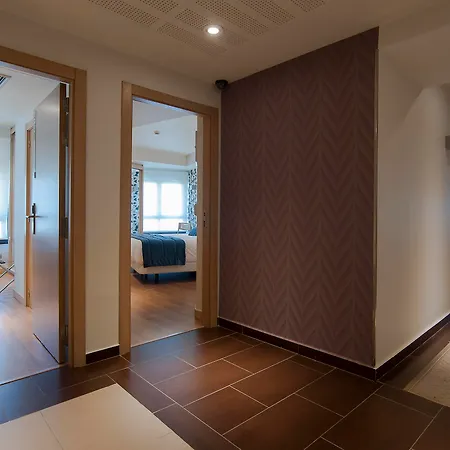 Sercotel Codina 3* سان سيباستيان