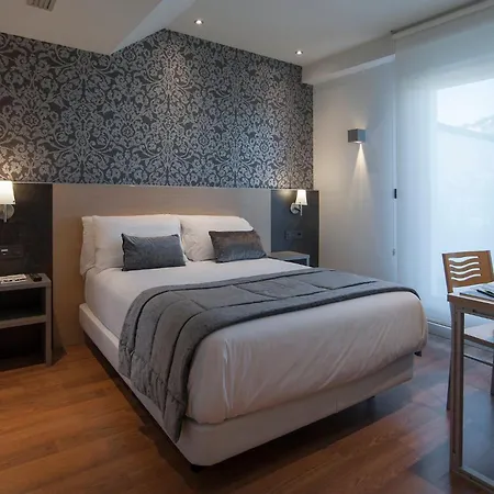 فندق Sercotel Codina سان سيباستيان